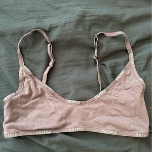 Skims Bralette in Green